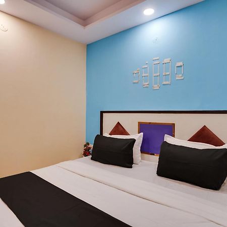 Super Hotel O Hotel Gold Star 新德里 外观 照片